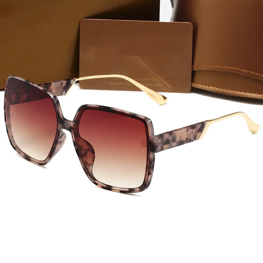 Gafas de sol de diseñador para mujer Pendientes Gafas de sol para hombre Gafas de sol con letras Gafas de sol de diseñador Gafas de sol de viaje unisex Gafas de sol de diseñador de playa