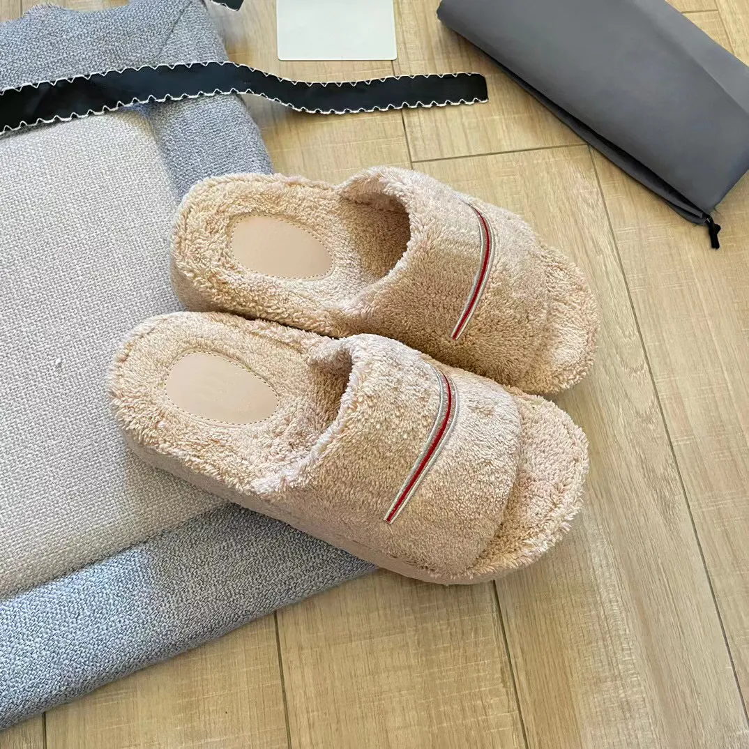 Luxury Slides Paris Designer men Slippers Ladies Wool Winter Fur Fluffy Furry Warm Letters Sandals Comfortable Fuzzy Girl Flip Flop Slipper Loafers