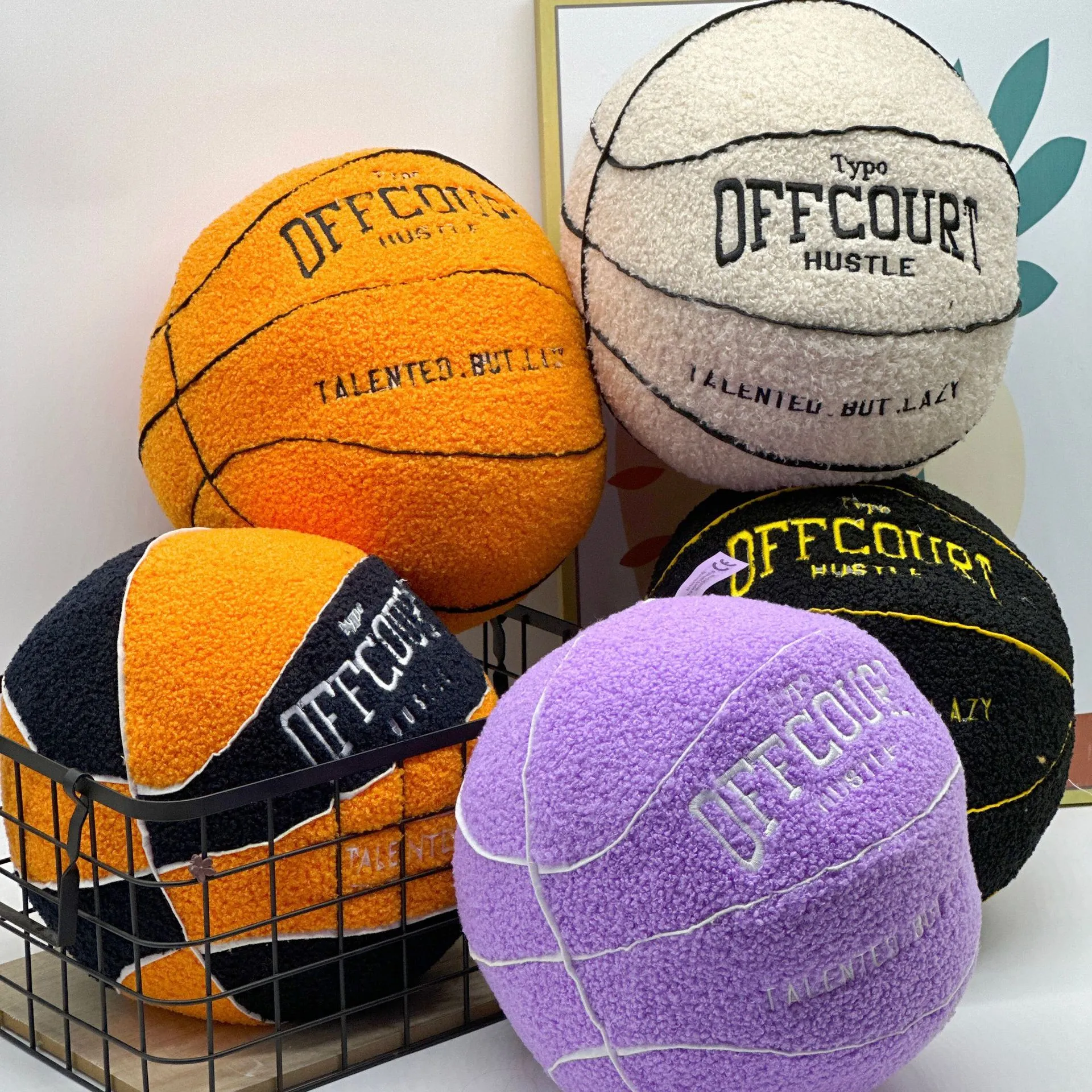 Yortoob Basketball Pillow Plush Toy ألوان متعددة هدية ناعمة ومضحكة أو ديكورات منزلية