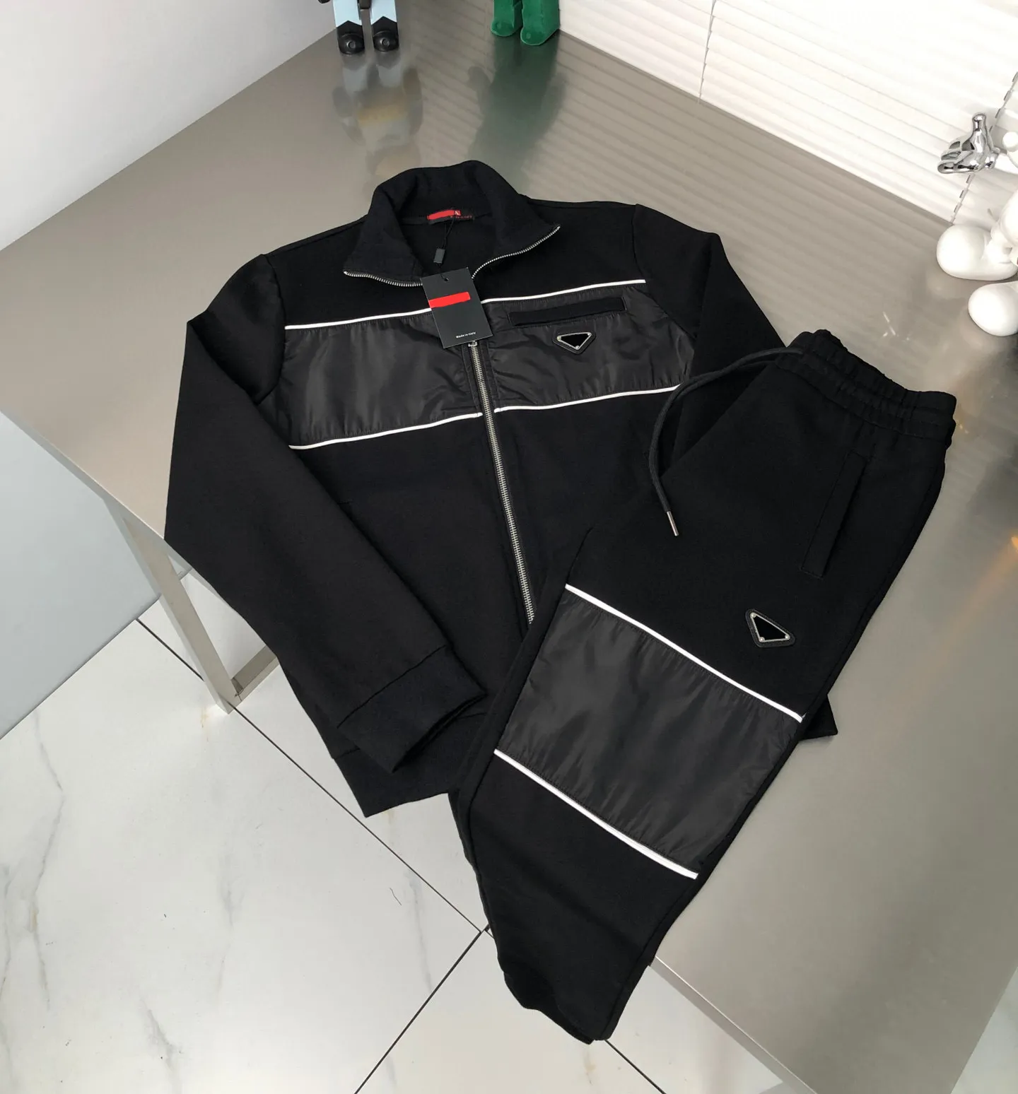 Tracki M skie P aszcze O Wielko ci Rozmiarow Rozmiar Rozmiaru Bluzy Suit Suit Hooded Casual Fashion Druk Azjatycki Dziki Oddychanie D ugi 2454S Od 357 91 z DHgate
