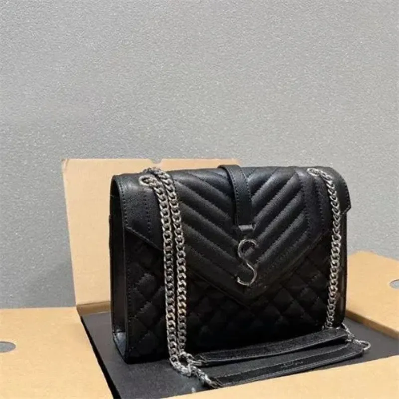 Luxuriöse Designer-Tasche 8A Schultertasche für Damen, Umhängetasche aus schwarzem Kalbsleder, klassische, diagonal gesteppte Kette, mittelgroße Umhängetasche zum Umhängen