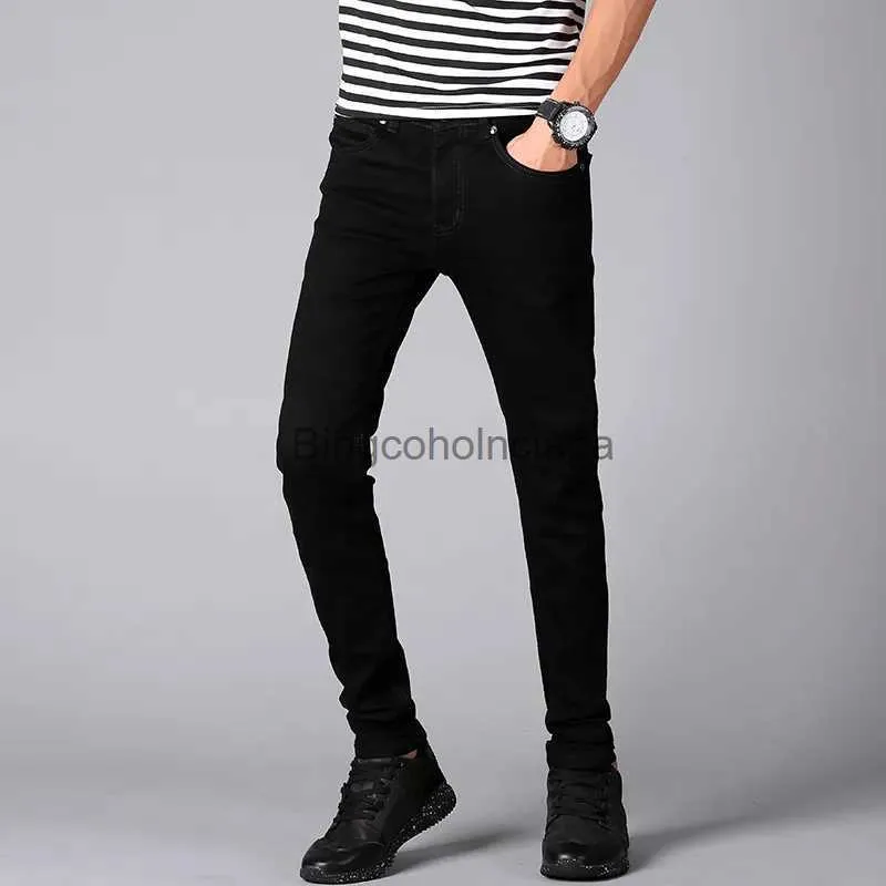 Mäns jeans herrar mager jeans 2019 Ny klassisk manlig modedesigner elastisk rak svart/vita jeans byxor smala passform jeansl231003
