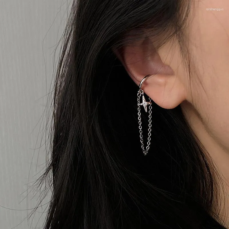 Ryggar örhängen 1 stycke Bohemian Tassel Star Ear Clip Earring för kvinnor Män Enkel falskt brosk Inget hål Långkedja CZ -manschett