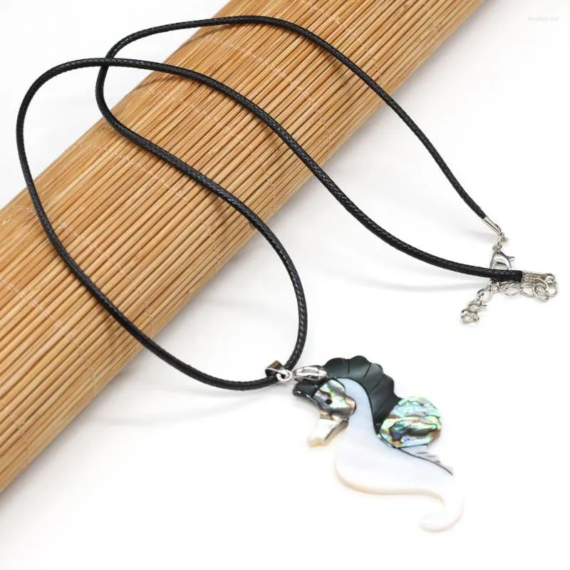 Anhänger Halsketten Natürliche Muschel Tiere Halskette Niedliches Nilpferd für Frauen Schmuck Exquisites Geschenk Länge 55 5 cm