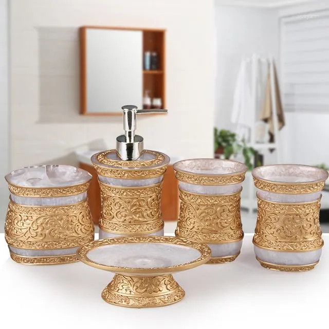 Badezubehör Sets: Ihr Komplettpaket für ein luxuriöses Badeerlebnis () Badezubehör Sets: Ihr Komplettpaket für ein luxuriöses Badeerlebnis