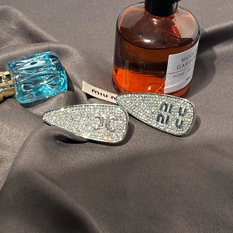 New Shiny Diamond Letter Hair Clips Fashion Style Girl Hair