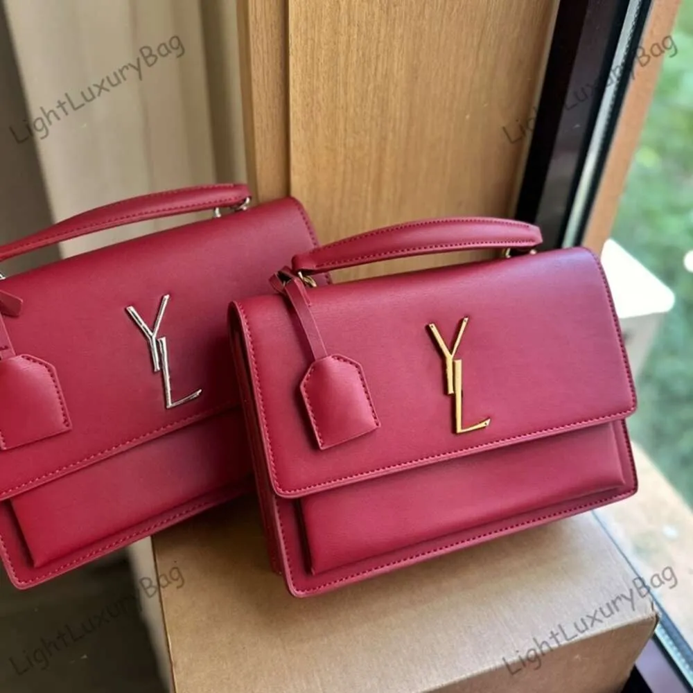 Mode Frauen Luxurys Designer Umhängetaschen Handtaschen 7A Leder CrossBody Handtasche Damen Klassische Tasche Brieftasche Kupplung Geldbörse 230928