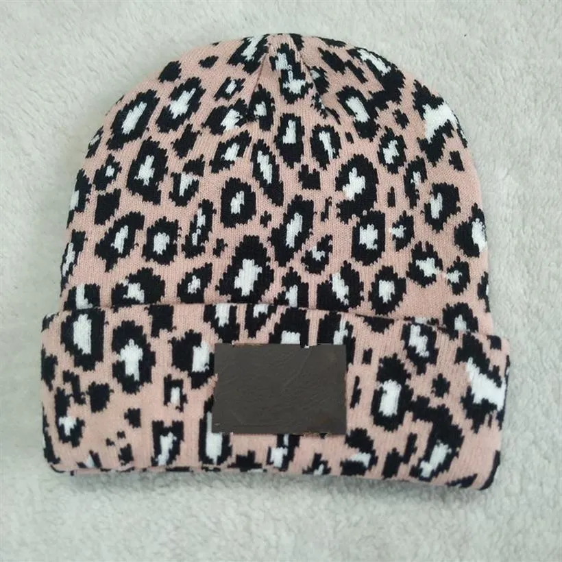 Designer beanie hattar mode kvinnor leopard vinter varma mössor unisex bokstäver märke utomhus skidhat259r
