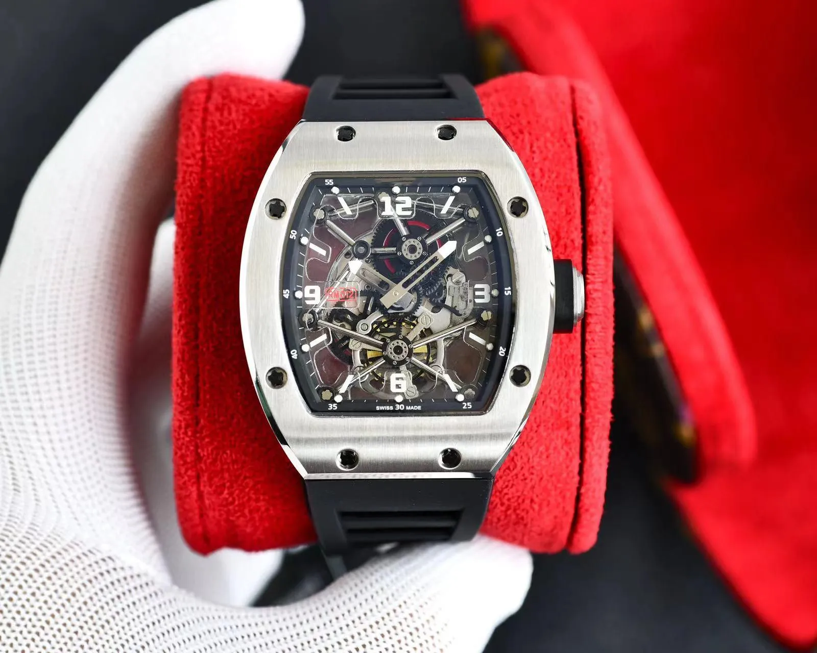 ZY-fabriek produceert herenhorloge RM012 Zwitsers mechanisch uurwerk, met diamanten ingelegde stalen kast, vouwsluiting