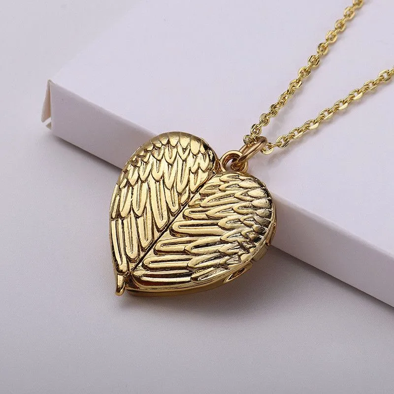 Sublimation Blanks Necklace Decorations Locket Fashion Angel Wings Hot Transfer Printing heart Shape Consumables for DIY Jewelry Making Photo Pendant Crafts