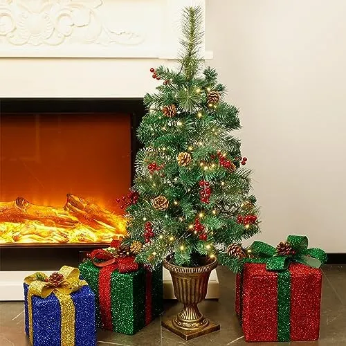 3 FT kerstboom, upgrade voorverlichte Crestwood sparren entreeboom met 100 LED's verlichting, dennenappels, rode bessen in gouden urnbasis voor voorkant