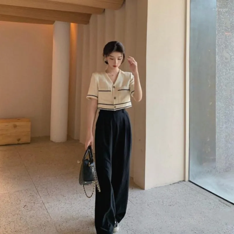 Women's Two Piece Pants Suit Korean Fashion Short Section V-neck Single-breasted Short-sleeved Top Loose Wide-legged 2pcs Set Matching