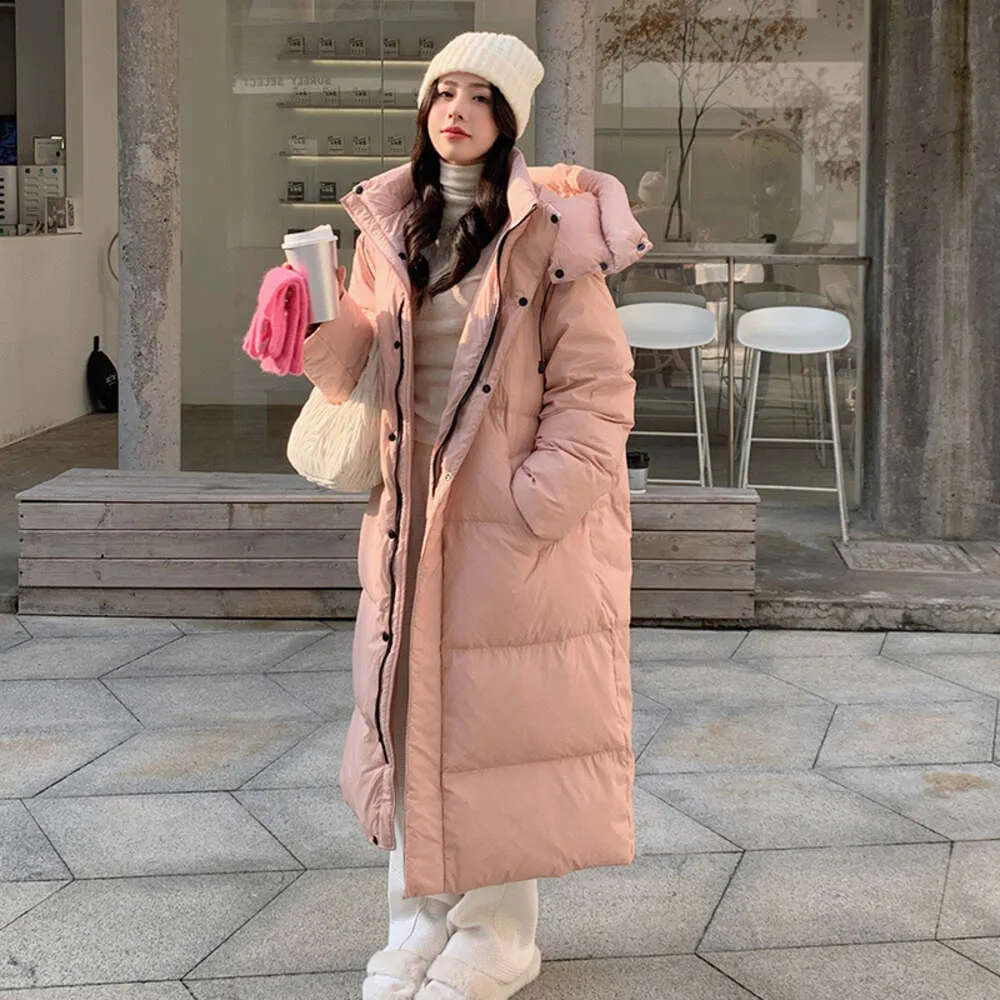 Piumino da donna Parka 2023 New Big Trapunta Piumino da donna Lunghezza al ginocchio Versione coreana Cappotto con cappuccio in piumino d'anatra bianco addensato