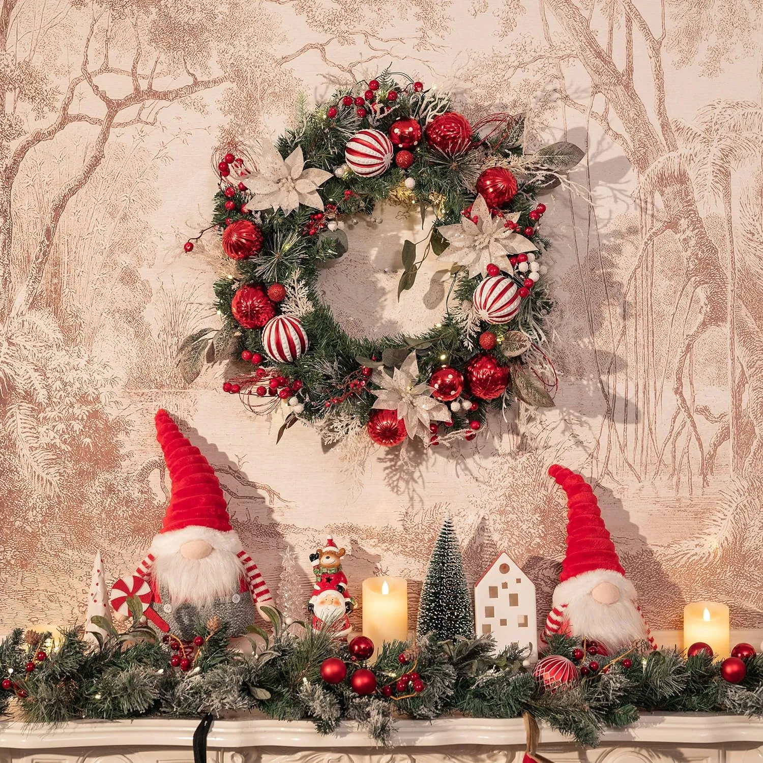 Предварительно освещенный рождественский венок для входной двери с подсветкой, большой освещенный рождественский венок размером 24 дюйма с красными и белыми рождественскими шарами и цветами для камина