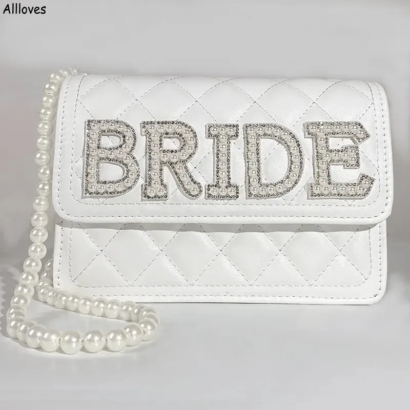 Perla Bride to Be Pochette MRS WIFEY Bridal Shower Matrimonio Fidanzamento Luna di miele Viaggio Addio al nubilato Decorazione per feste di addio al nubilato Regalo presente CL2758