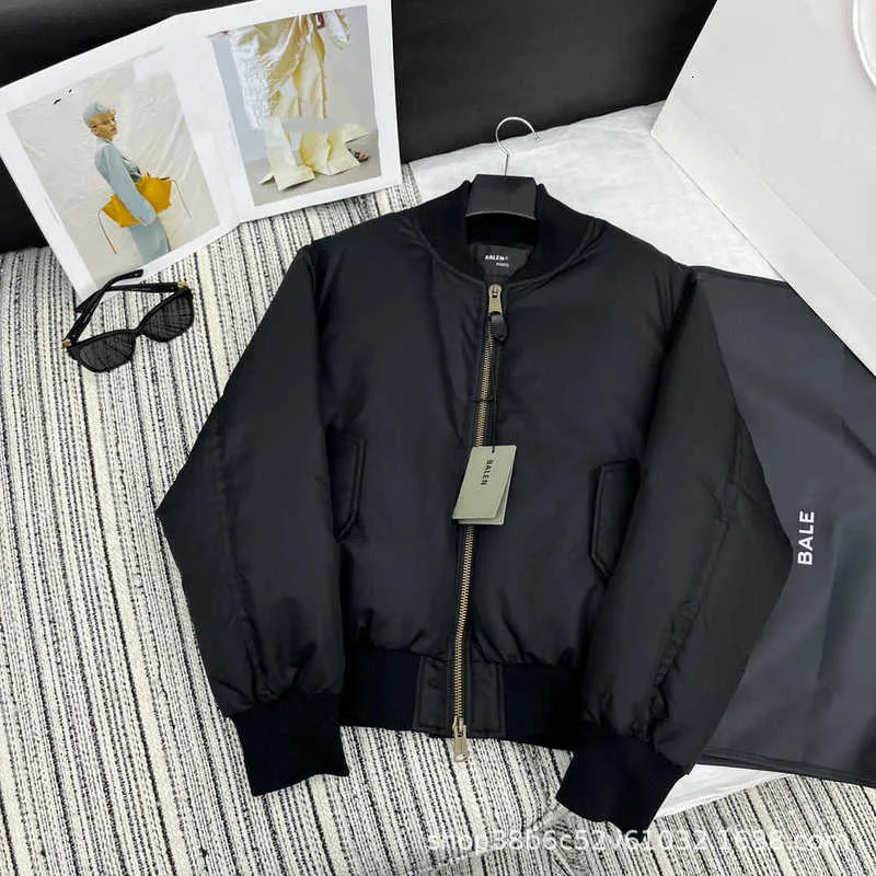 Kurtki męskie Designer High-end Autumn/Winter Nowa moda prosta i przystojna płaszcz z płaszczem G6H5
