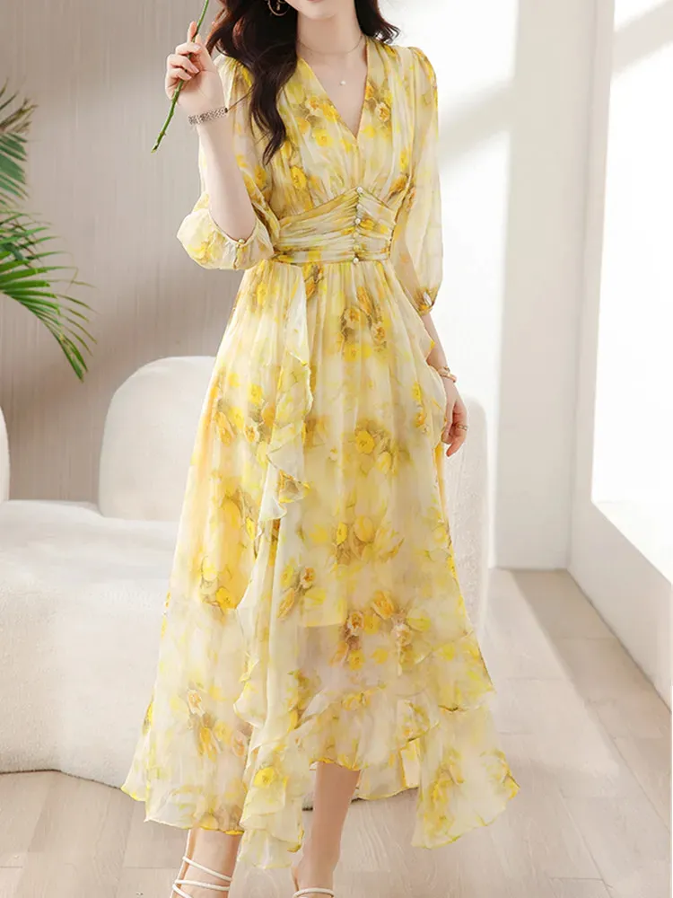 Vibrant Yellow Print Summer Dress: Stylish V-Neck Vibrant Yellow Print Summer Dress: Stylish V-Neck