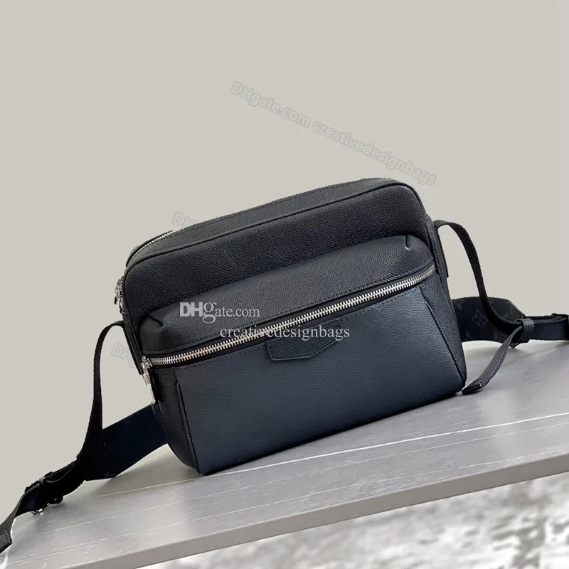 9A Outdoor Messenger Bags Sports Crossbody Shoulder Bag Men Soft Leather Classic Canvas Storage Bag Crossbody Bag Designer Handbag 29.5cm 30233 with Box L075