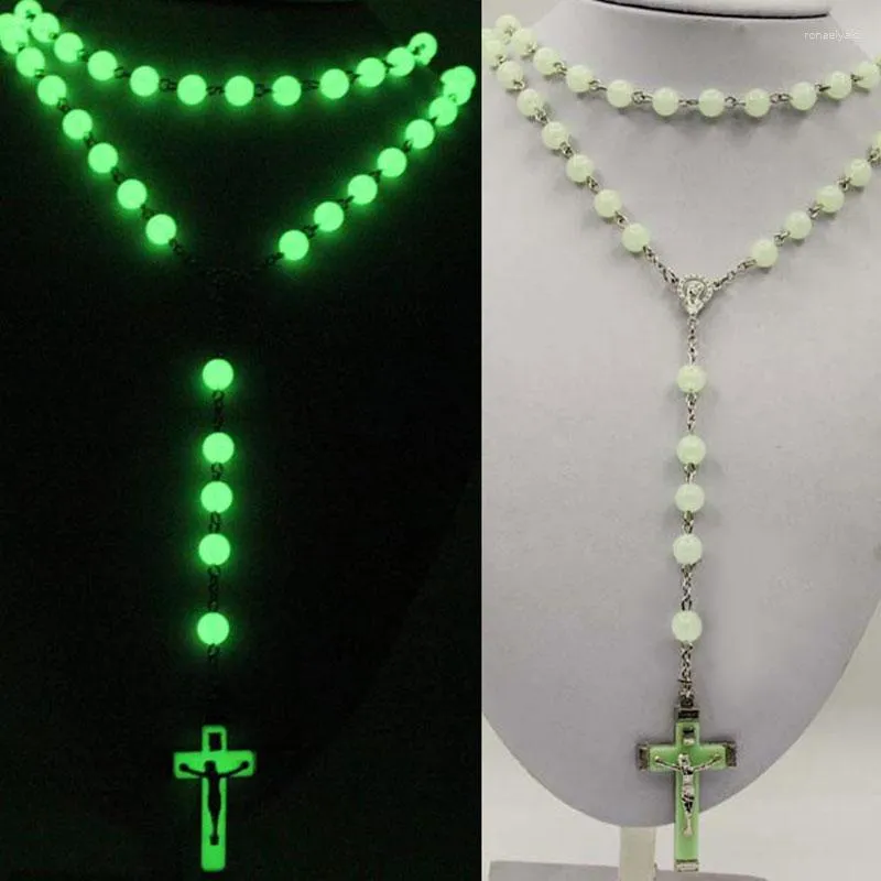Kettingen Katholicisme Religieuze sieraden Gemakkelijk mee te nemen en te dragen om je nek te versieren