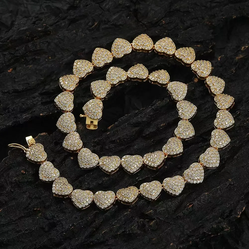 Hiphop smycken koppar inlagd zirkon hjärtaformad tenniskedja överlägg mode halsband par kärleksstil
