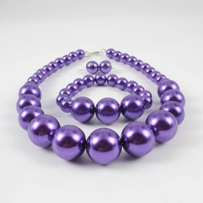 Girocollo moda esagerata perla imitazione collana in tre pezzi squisiti semplici gioielli per banchetti nuziali della sposa