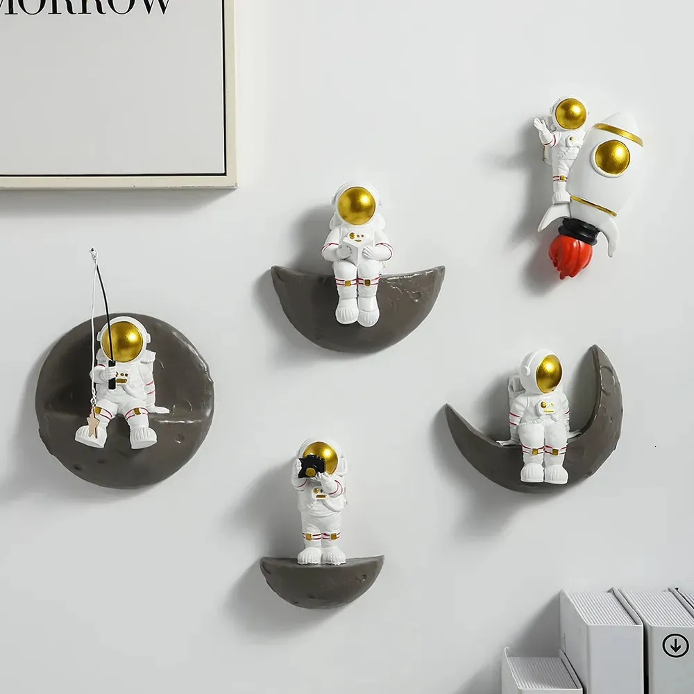 Obiekty dekoracyjne figurki kreatywne astronauta dekoracje ścienne Statua Nordic Decor Decor Decor Dekoracja rzeźby Dzieci sypialnia 230928
