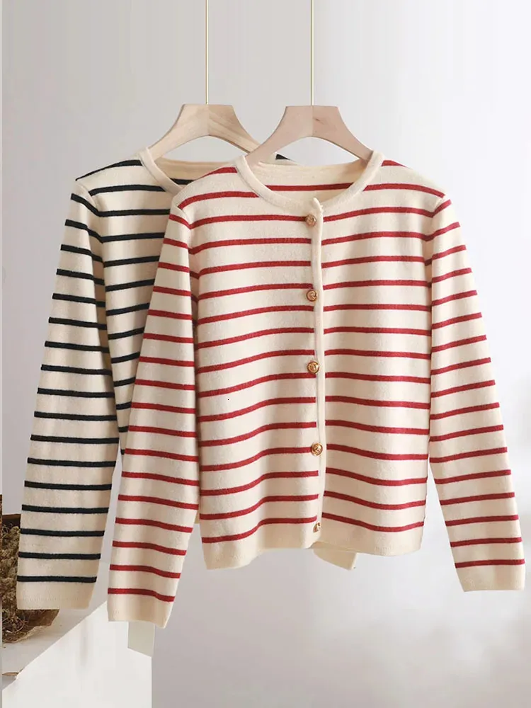Womens Knits Tees white black thick striped sweater cardigans jacket ladies women coat oneck cardigan outwear 231005