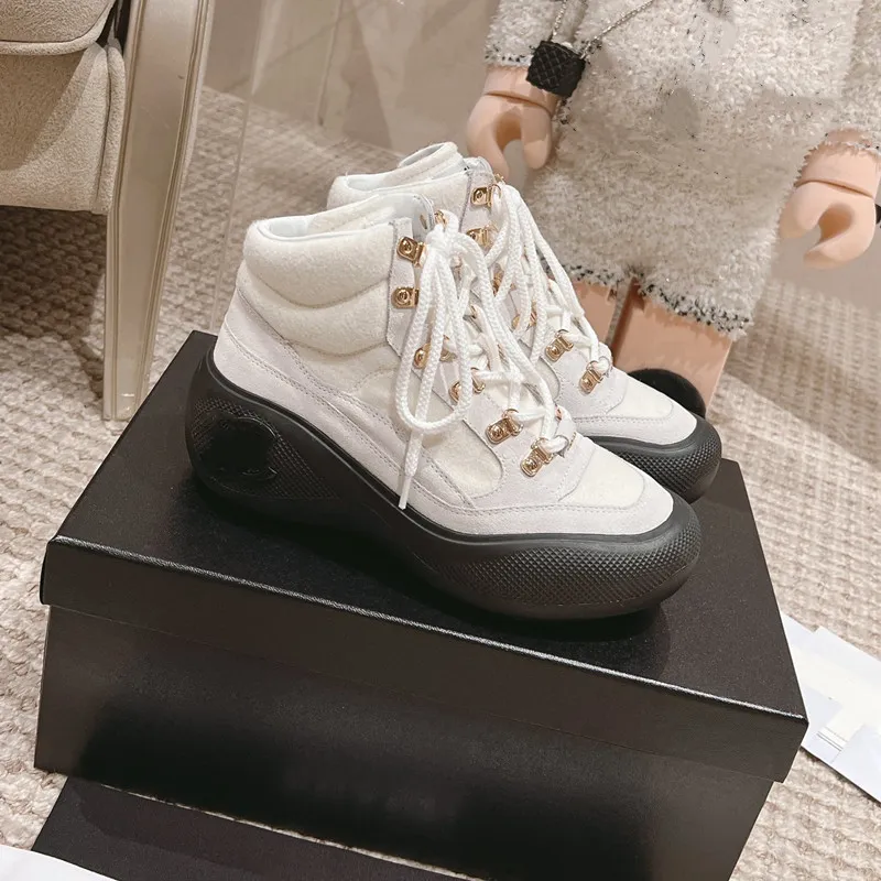 Womens Thick Soled Tennis Casual Sports Shoes Retro Embroidered Casual Sponge Cake Color Matching Heel High Board Shoes Sneakers With box