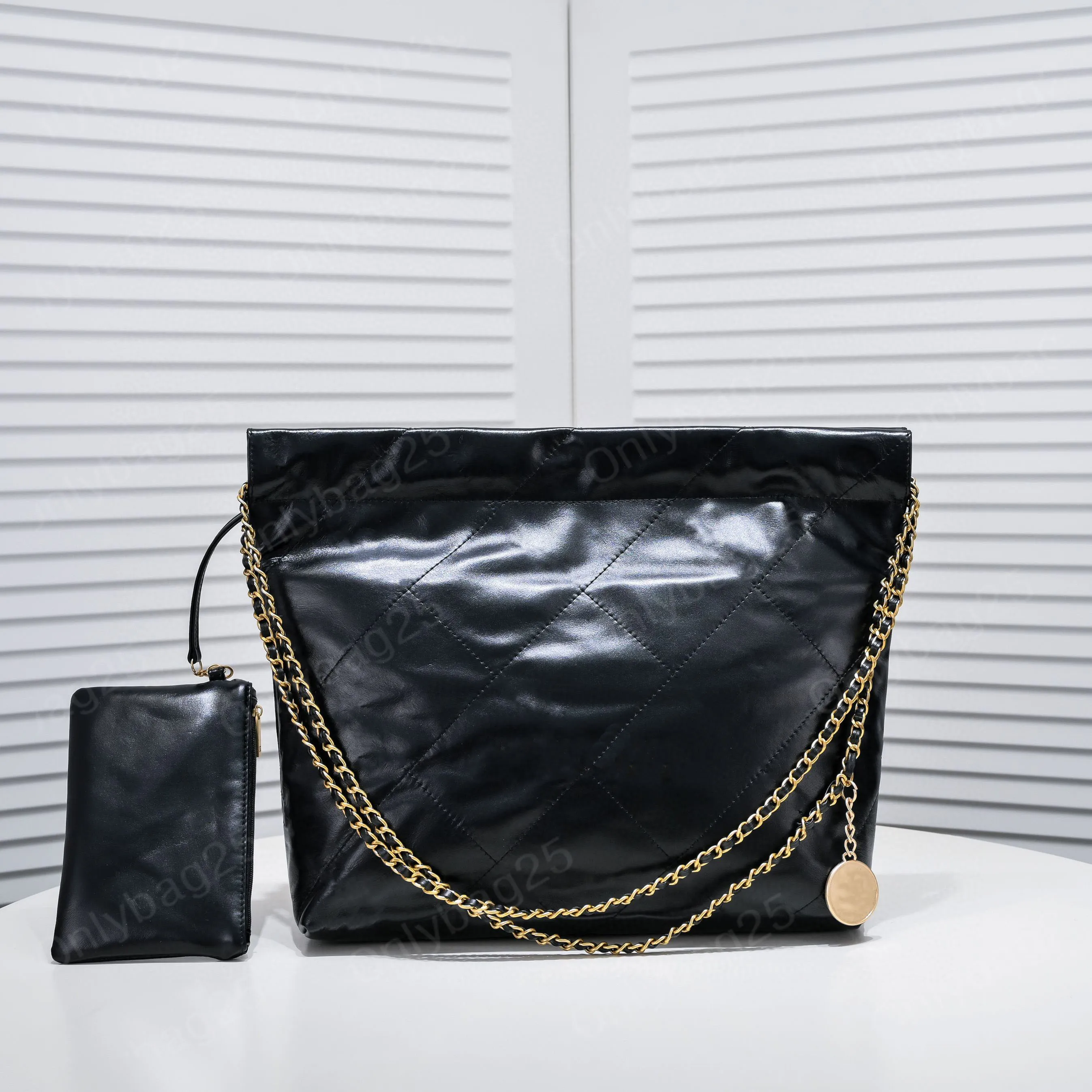 Luxury quiltad 22 designer shoppingväska kedja diamantgitter axelpåsar lammskinn handväskor rymlig crossbody stor kapacitet koppling tote 7a kvalitet