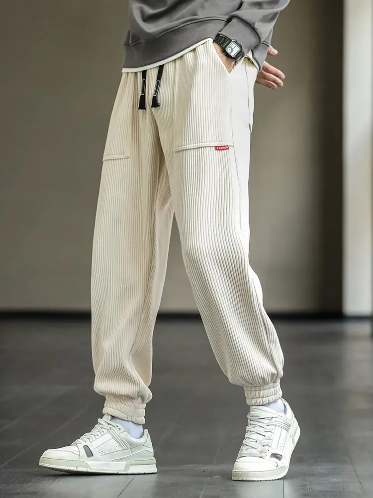 Mens Pants Spring Autumn Corduroy Sweatpants Men baggy joggar mode streetwear Loose Casual Harem Plus storlek 8xl 231005