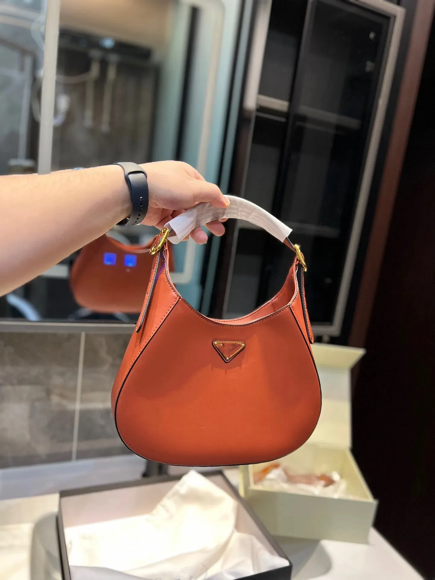Hobo bags and wallets hotsell