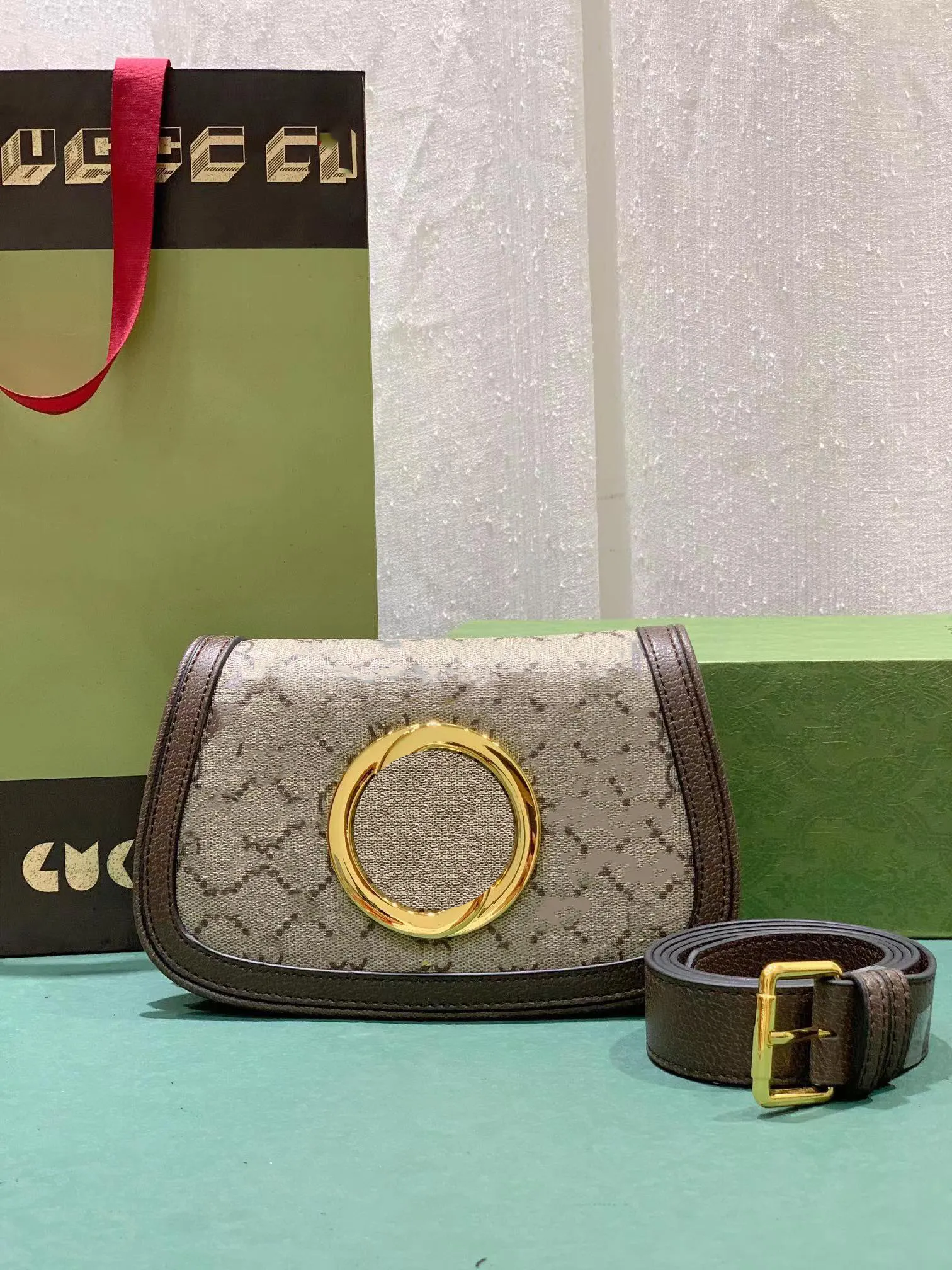 Женская мини-полукруглая сумочка Дизайнерская сумка через плечо Кожаные сумки через плечо Классический универсальный кошелек Классика никогда не выходит из моды Высочайшее качество