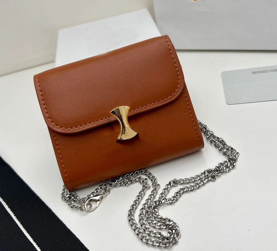 Mens travel shop wallet with chain