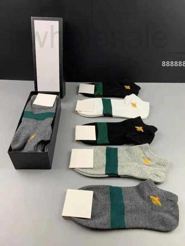 Fashion męskie skarpetki i damskie cztery sezony czyste bawełniane kostki Designer Designer oddychający wypoczynek na świeżym powietrzu 5 kolorów Sock Business VI03