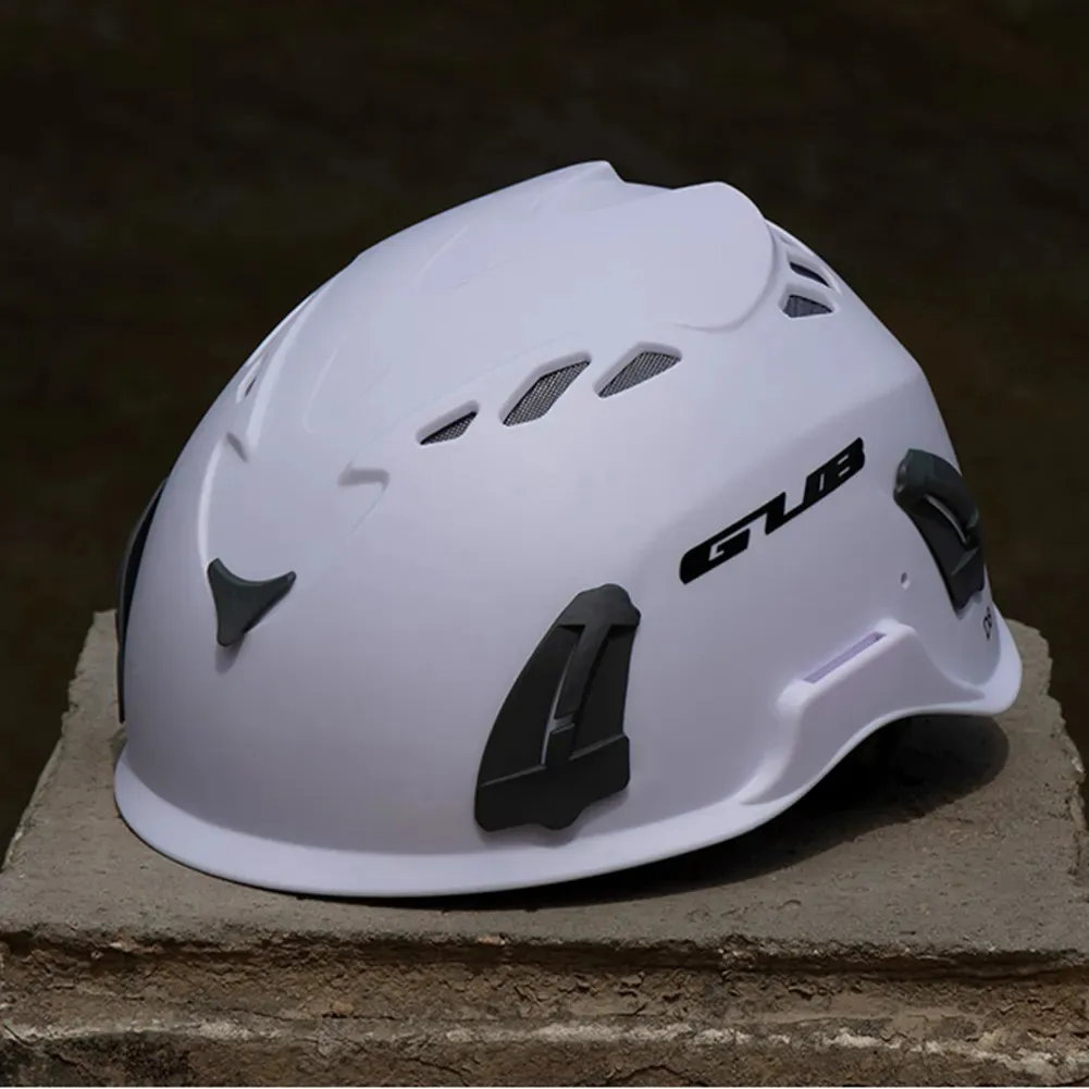 Casques de cyclisme D8 casque de sport de plein air escalade sécurité équipement de vélo vélo équitation route de montagne 231005