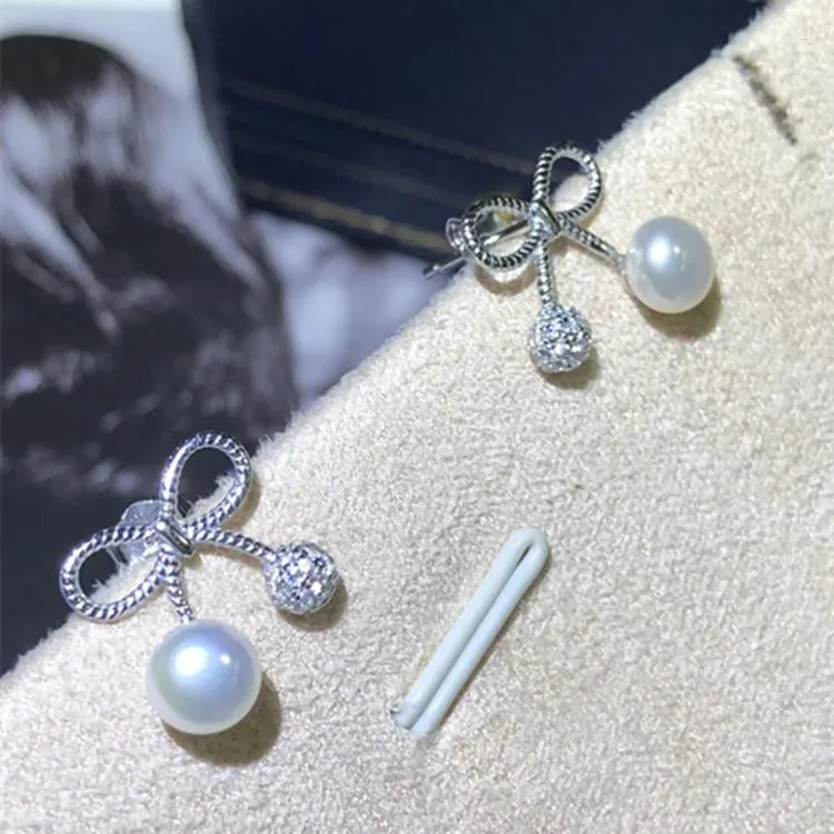 Dingle örhängen grossist bowknot design stud 3pairs/parti mode smycken kvinnor gåvor 6-7 mm pärla