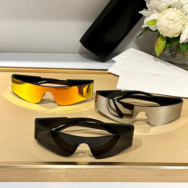 Rimless Rectangle Sunglasses: Designer Gradient Lens... From  display picture 1