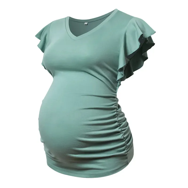Tops de maternité T-shirts T-shirt de maternité Grossesse d'été Femmes Tops tuniques T-shirts doux Manches volantes T-shirts froncés sur le côté Vêtements de grossesse mignons 231006