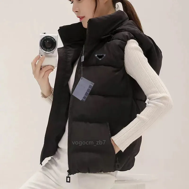 2023 Bayan Yelek Kabarık Ceket Kolsuz Kadın Ceketler Tasarımcı Mat Mat Slim Outwears Coats S-2XL