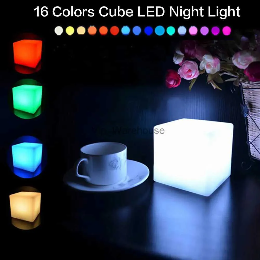 Lampade da tavolo 16 colori 4 modalità dinamica KTV Tavolo da bar LED Cubo Atmosfera Lampada notturna Cambia colore LED Cubo Luce d'atmosfera con telecomando YQ231006