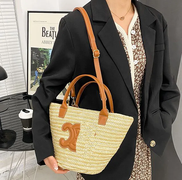 Tasarımcı Straw Bags Sepet Kadın Kova Çanta Çanta Tote Omuz Crossbody Bayan Çanta 2023 Tasarımcılar Çanta Odunlu Tates Cüzdan 1006K