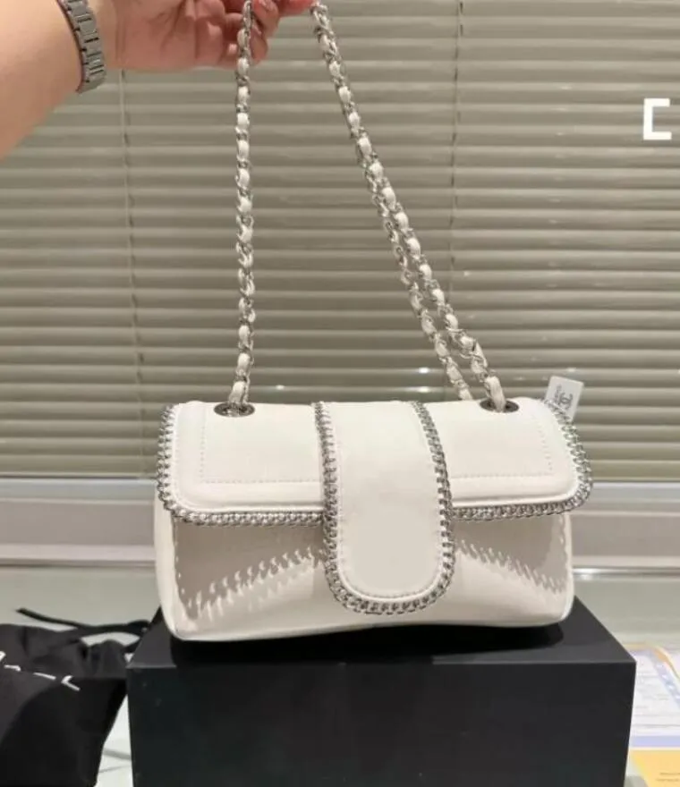 Women's Crossbody Bag With Chain Strap - Vegan Leather Shoulder Bag, Trendy Designer Style - View #6