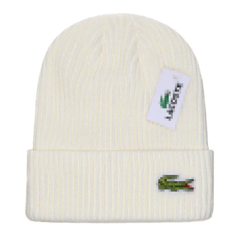 Casquette en tricot de crocodile épaissie d'hiver, calotte de styliste pour femmes, cache-oreilles chauds, casquette de ski personnalisée pour hommes