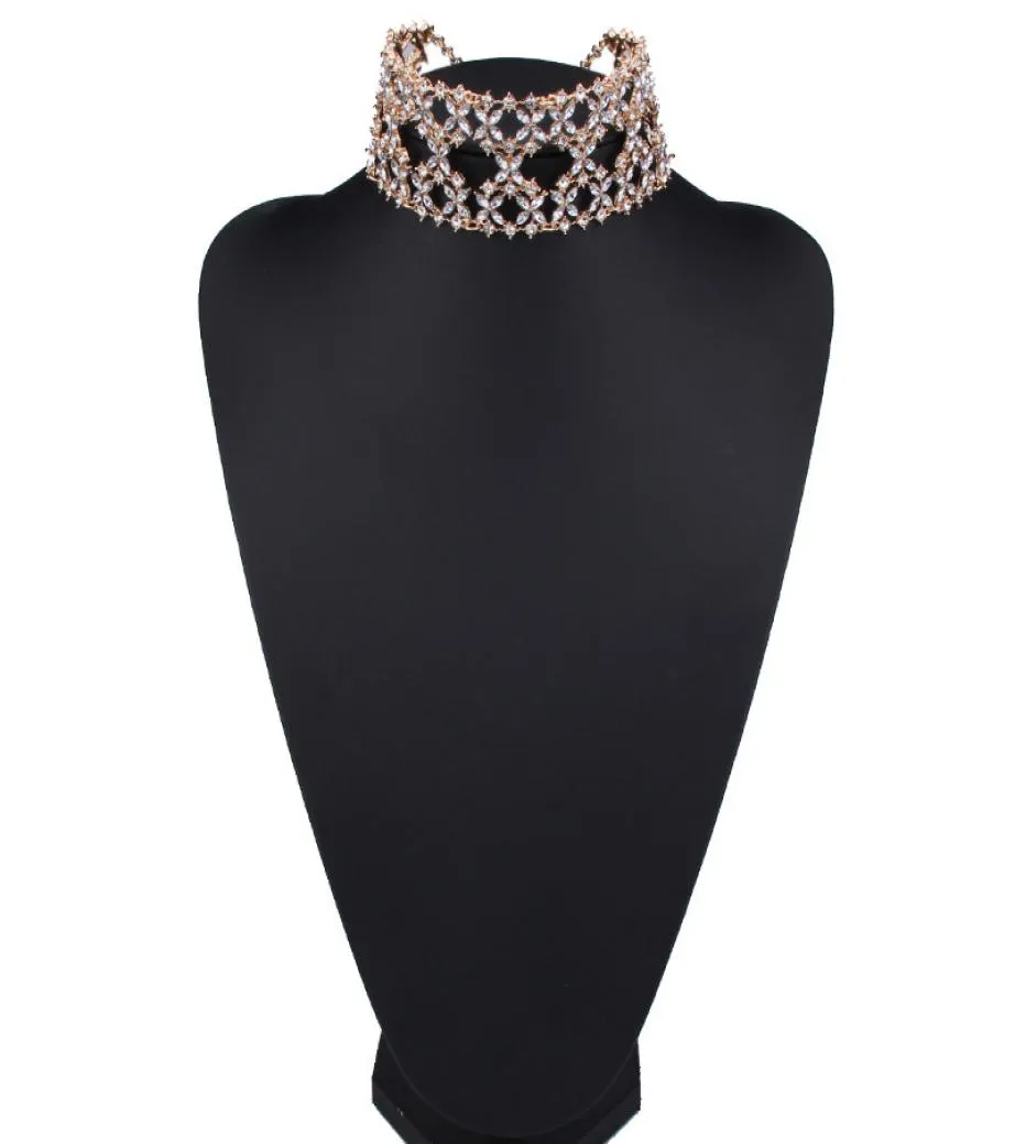 Marque de mode Collier ras du cou en cristal strass fleur Maxi déclaration collier femmes mode gros collier bijoux colliers6072009