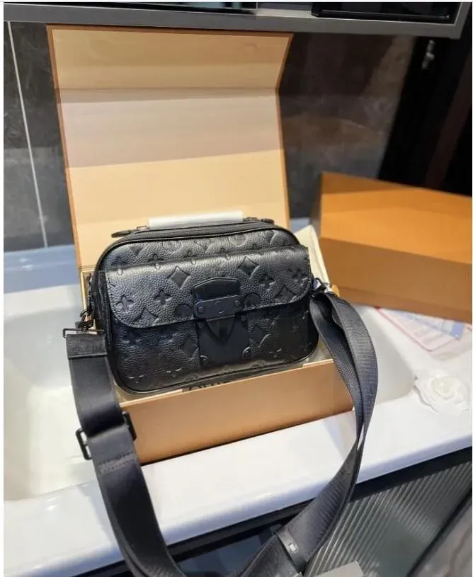 S Lock Crossbody Bag Men Designer Bag Messenger Torba Torba na ramię kurier Macassars torebka Luksusowa Portfety na ciałem krzyżowe M464546