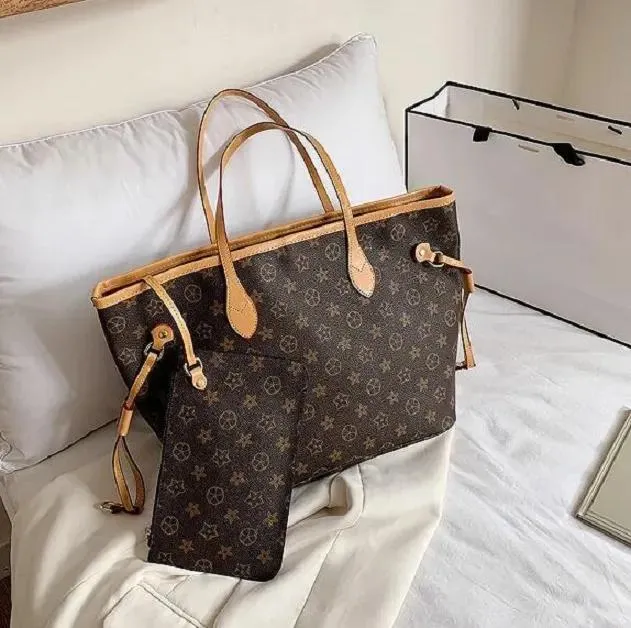 Neverfull louis vuitton 2025 tamaños