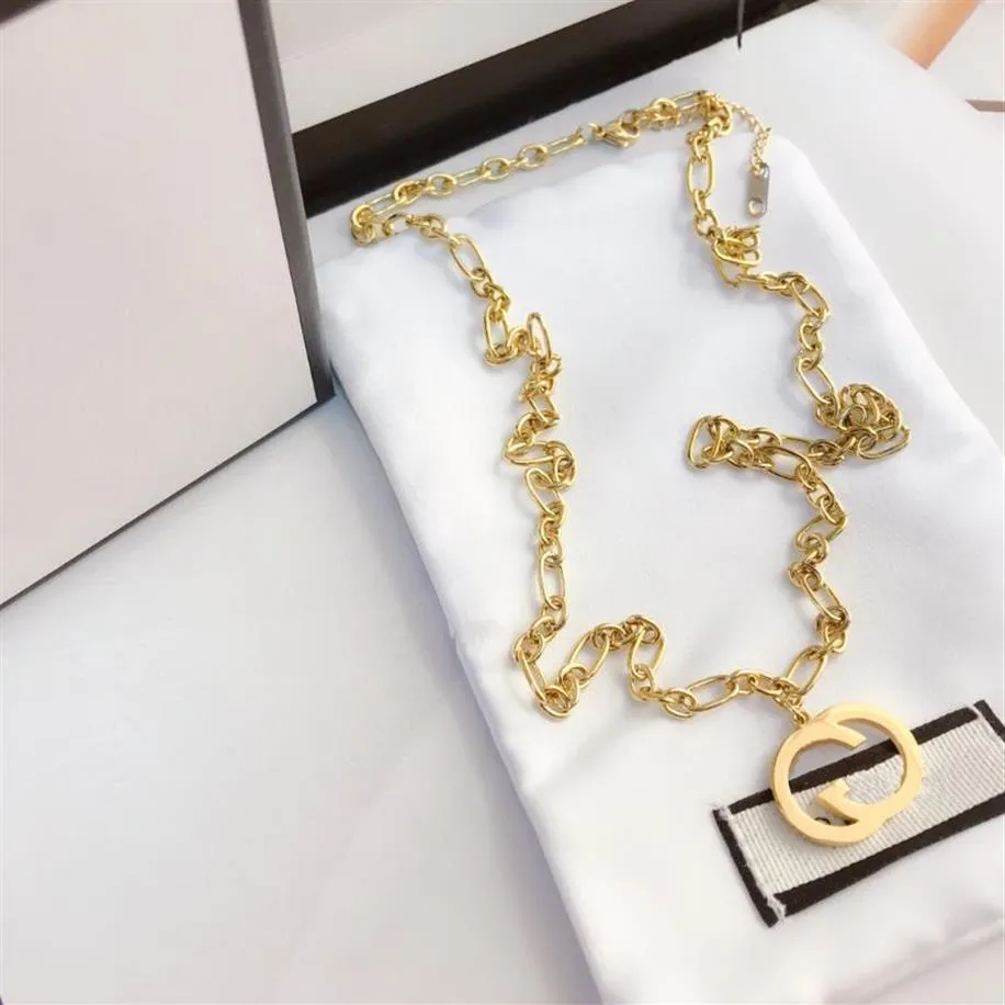 Colliers pendentif de style de mode accessoires exquis bijoux de créateur classique pour femmes design saveur artistique luxe 18 carats Gold-pl238R