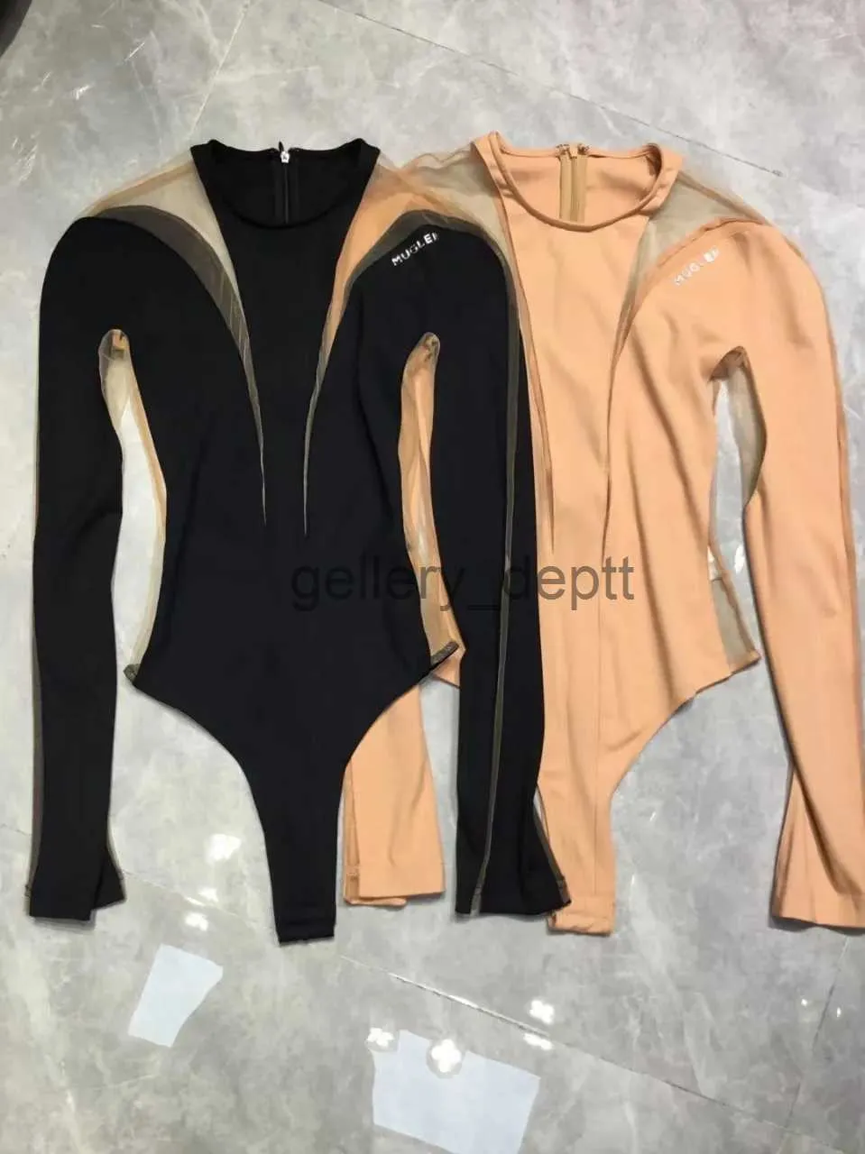 Kobiety Jumpsuits Rompers 2023 Kobiety MESH JUMKSUITS Długie rękawy Bodysuit Wysokiej jakości seksowne romper chudy otwartego krocza J231006