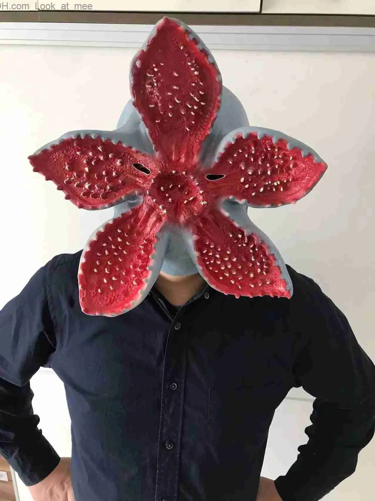 أقنعة الحفلات Demogorgon Stranger Things High Quality Scash Flulower Head Halloween Cosplay Costume Adult Comple Masquerade Party Prop Q231007