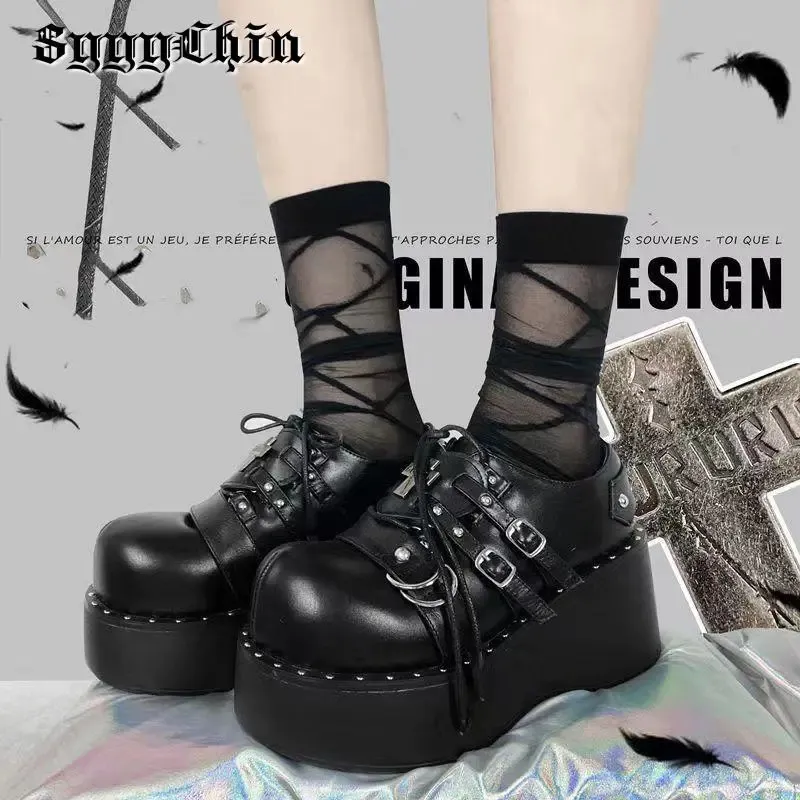 Elbise Ayakkabı Pompaları Mary Jane Derby Metal Dekorasyon Platformu Düz Topuk Kadın Ayakkabıları Bayanlar Kama Lolita Gotik Harajuku Punk Ayakkabı 231006